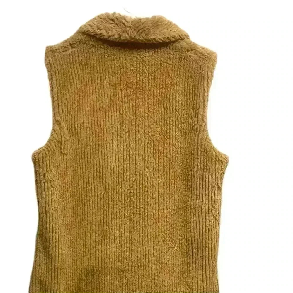 Ellen Tracy Vest, Women’s Medium.  Previously Owned, Excellent Condition - Picture 2 of 5